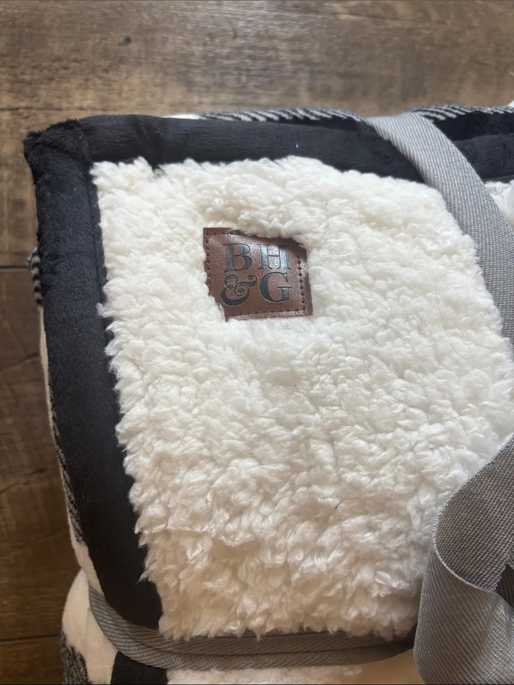 Buffalo plaid Black and White Oversized Sherpa Throw 50x72